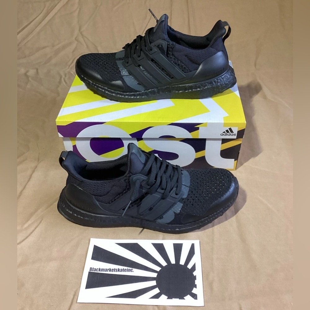 Undefeated x Adidas Ultra Boost Blackout EF1966 Men's Size 10